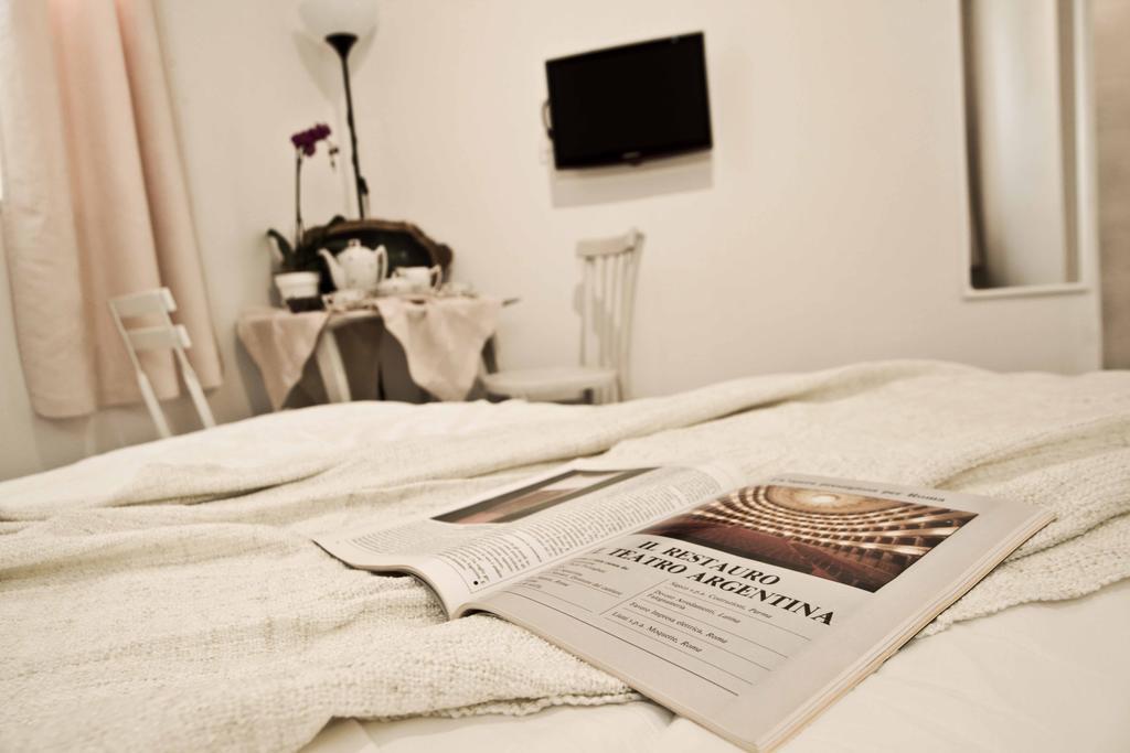 Bed and Breakfast Sottosoprasannio Рим Номер фото